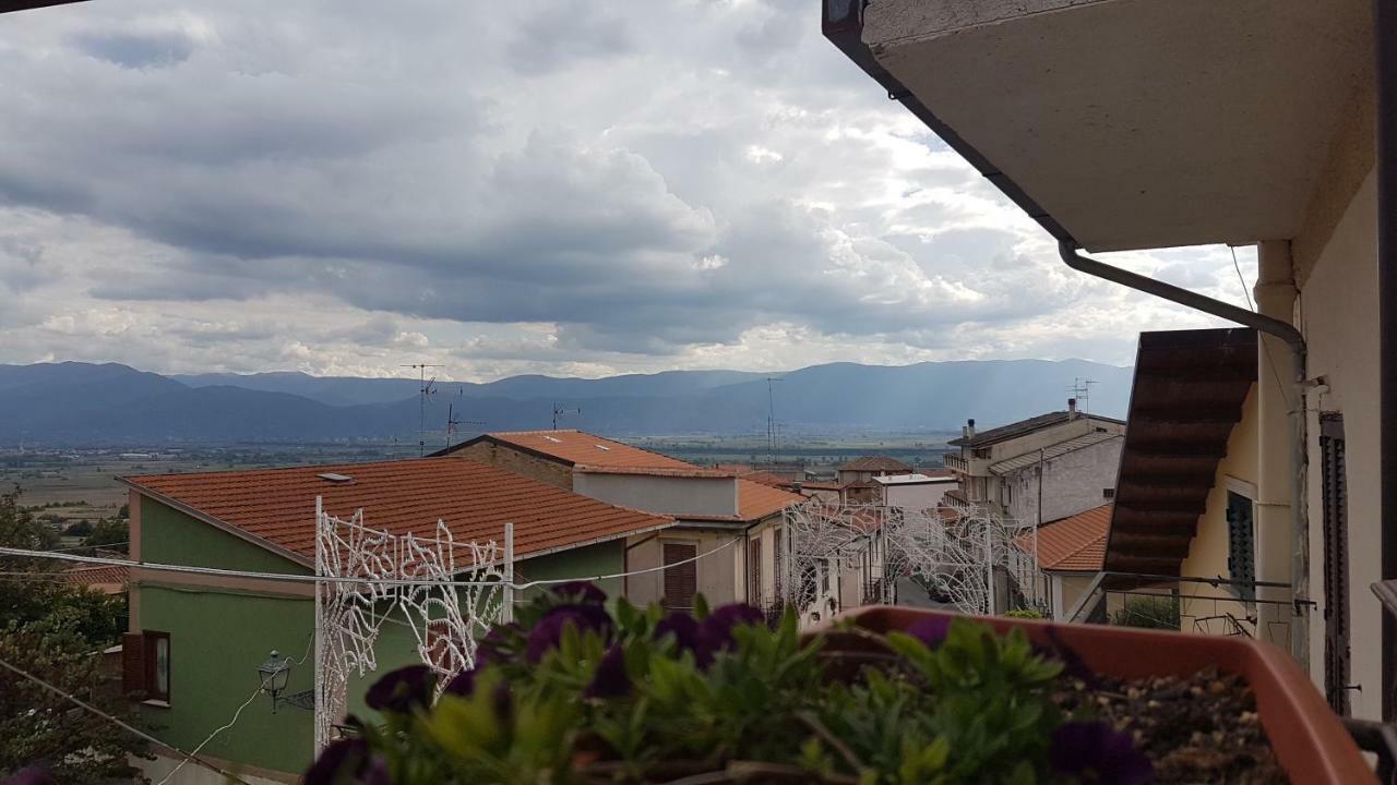 Scaccia Pensieri Villa Cerchio Eksteriør billede