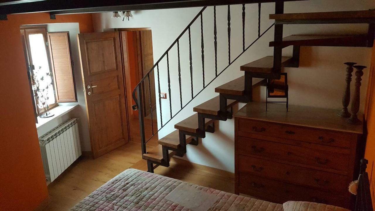 Scaccia Pensieri Villa Cerchio Eksteriør billede