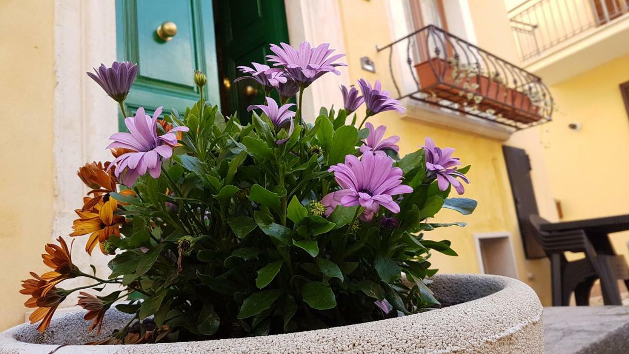Scaccia Pensieri Villa Cerchio Eksteriør billede