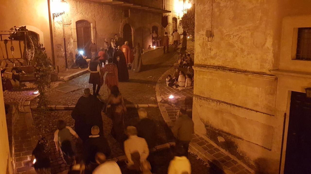 Scaccia Pensieri Villa Cerchio Eksteriør billede
